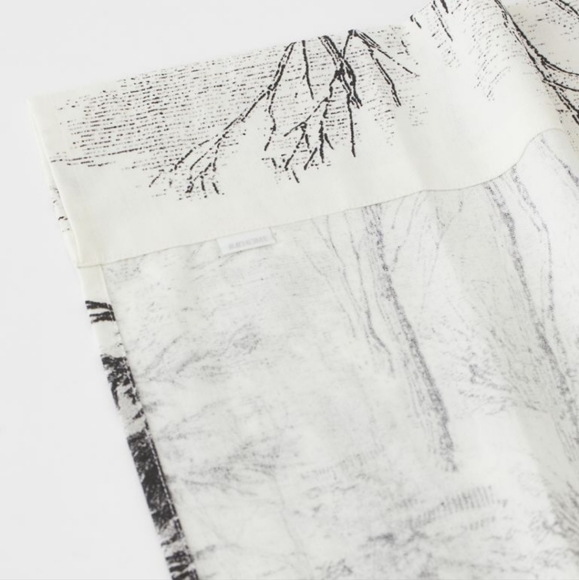 H&M Christmas Tree Printed Canvas Curtain Panel NEW - Picture 3 of 6